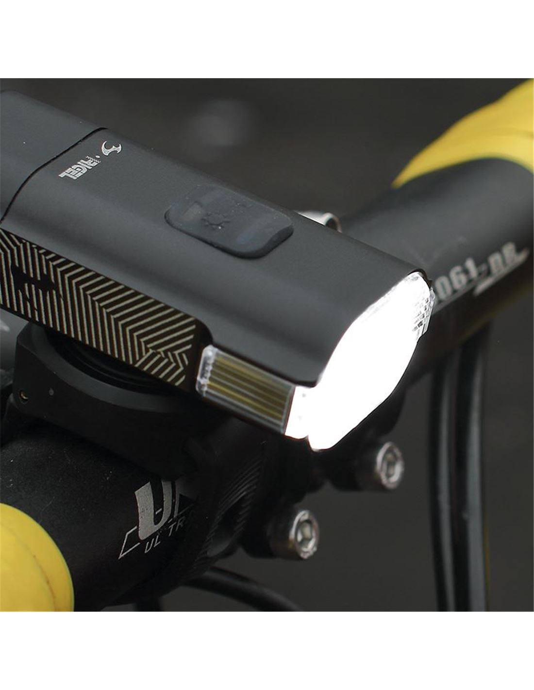 MOON Rigel 700 Lumens Front Light
